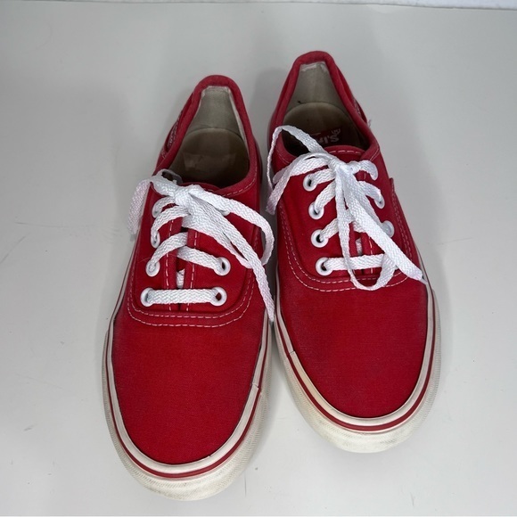 Levi's Red Canvas Sneakers Size 5 - Picture 1 of 13